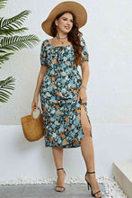 Load image into Gallery viewer, Plus Size Floral Short Sleeve Slit Dress
