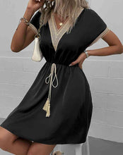 Load image into Gallery viewer, Contrast V-Neck Tassel Tie Dress
