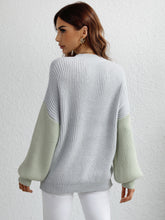 Load image into Gallery viewer, Two-Tone Rib-Knit Dropped Shoulder Sweater
