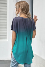 Load image into Gallery viewer, Ombre Color Block Shirt
