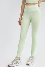 Load image into Gallery viewer, Seamless Wide Band Waist Sports Leggings
