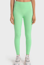 Load image into Gallery viewer, High-Rise Wide Waistband Yoga Leggings
