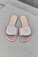 Load image into Gallery viewer, Weeboo New Day Slide Sandal
