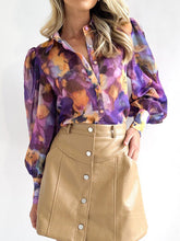 Load image into Gallery viewer, Floral Button Up Collared Neck Shirt
