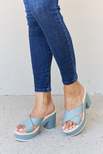 Load image into Gallery viewer, Weeboo Cherish The Moments Contrast Platform Sandals in Misty Blue
