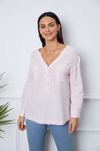 Load image into Gallery viewer, Texture Half Button Raw Hem Top
