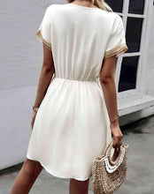 Load image into Gallery viewer, Contrast V-Neck Tassel Tie Dress

