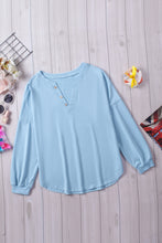 Load image into Gallery viewer, Button Detail Curved Hem Top
