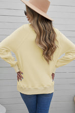 Load image into Gallery viewer, Round Neck Raglan Sleeve Exposed Seam Sweatshirt
