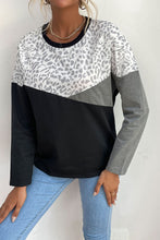 Load image into Gallery viewer, Leopard Color Block Pullover
